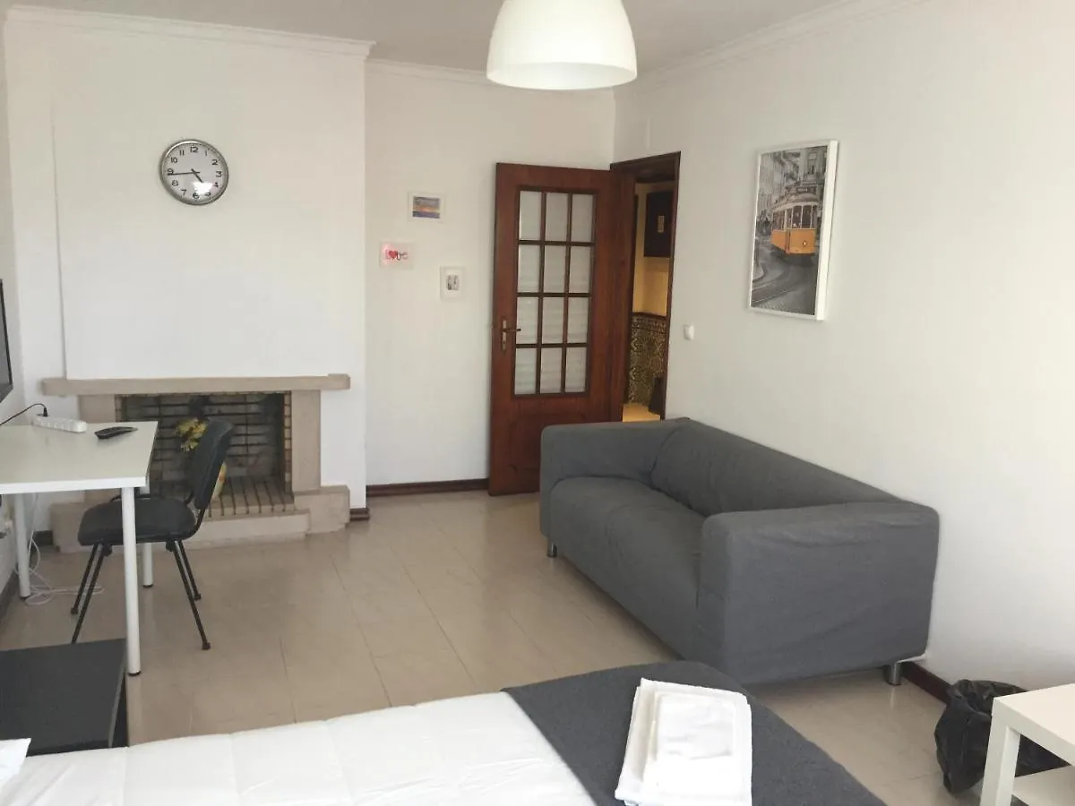 Apartamento Lisboa - Reboleira Amadora 0*,  Portugal